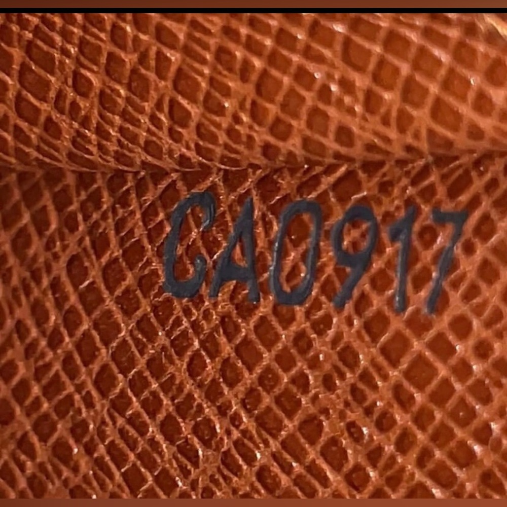 Vintage Louis Vuitton LV monogram Porte billet wallet. - Picture 8 of 8